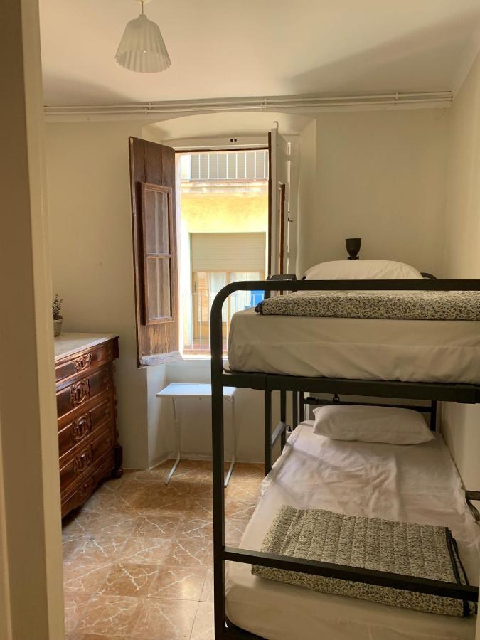 Notaria-Apartamento Y Estudio En Casco Antiguo, Al Lado De Playa, Rambla Y Monasterio, Con Acceso A Terraza Ajardinada Sant Feliu de Guíxols Extérieur photo