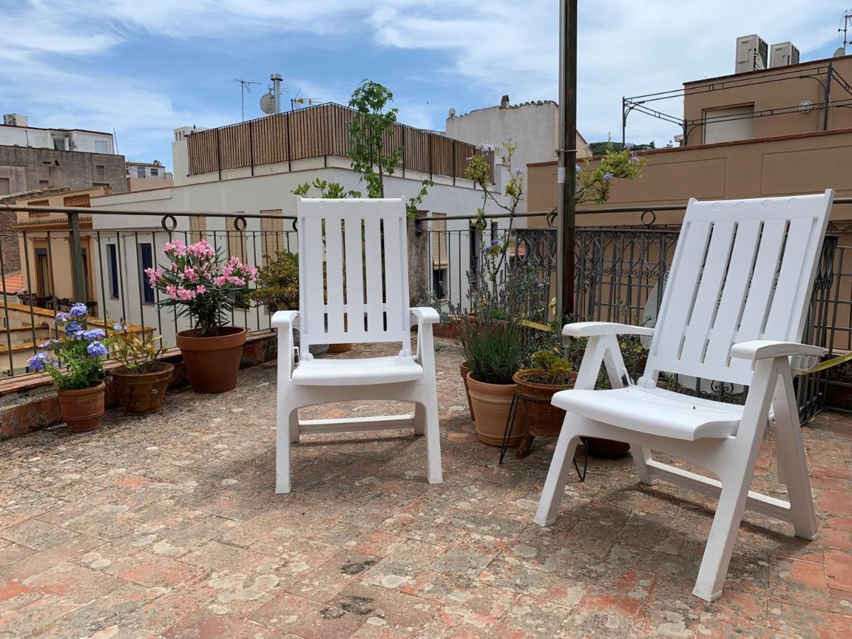 Notaria-Apartamento Y Estudio En Casco Antiguo, Al Lado De Playa, Rambla Y Monasterio, Con Acceso A Terraza Ajardinada Sant Feliu de Guíxols Extérieur photo
