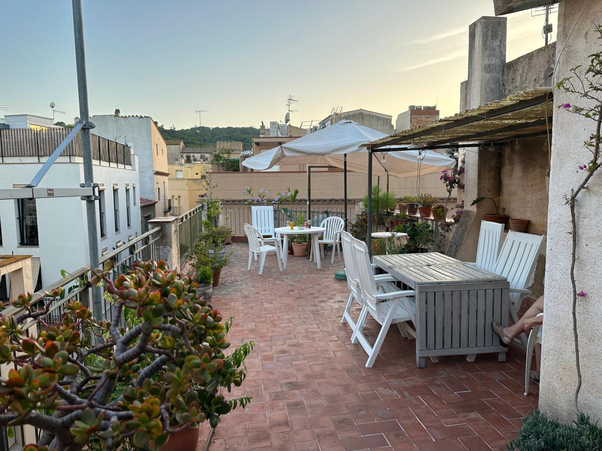 Notaria-Apartamento Y Estudio En Casco Antiguo, Al Lado De Playa, Rambla Y Monasterio, Con Acceso A Terraza Ajardinada Sant Feliu de Guíxols Extérieur photo