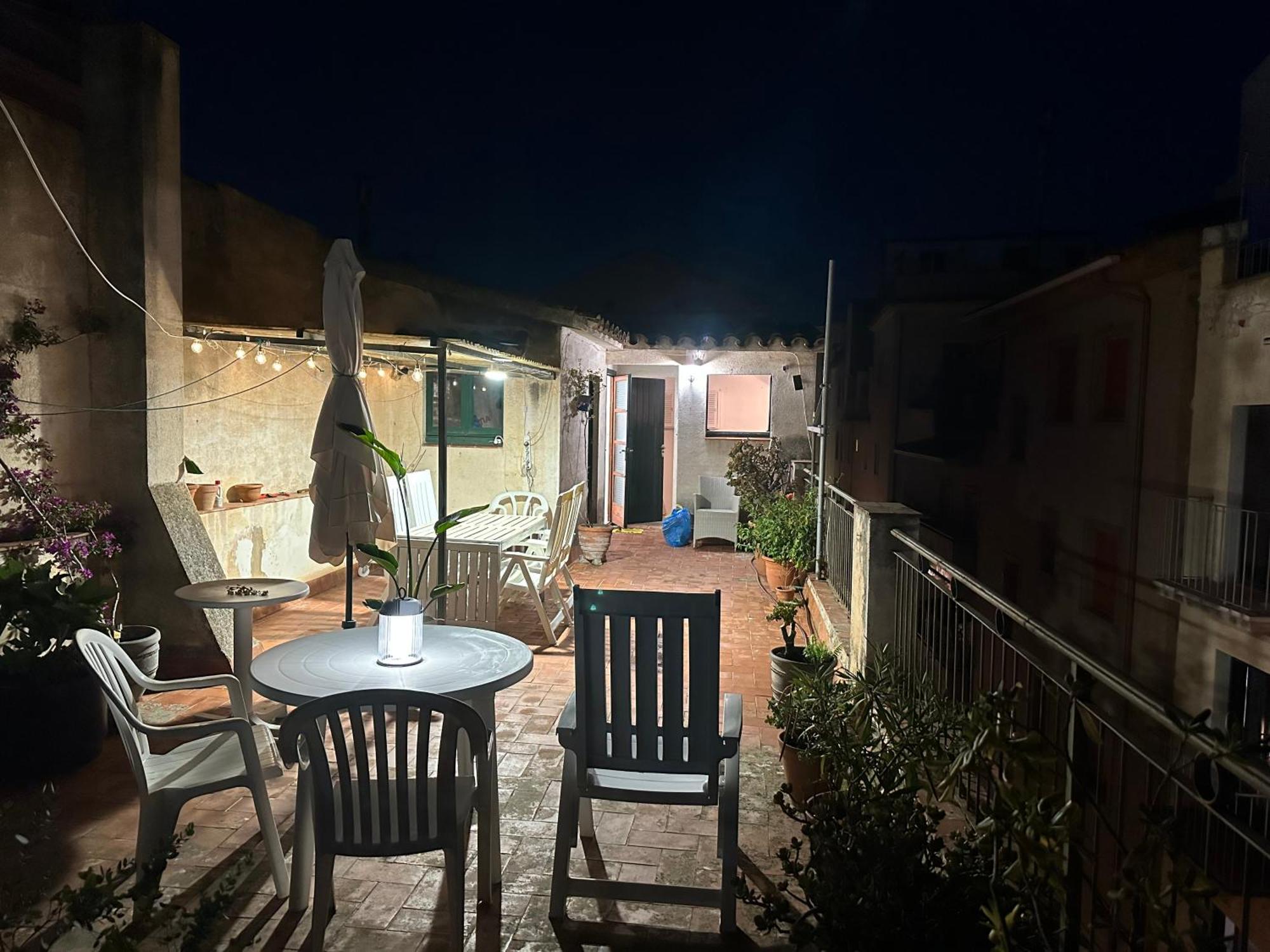 Notaria-Apartamento Y Estudio En Casco Antiguo, Al Lado De Playa, Rambla Y Monasterio, Con Acceso A Terraza Ajardinada Sant Feliu de Guíxols Extérieur photo