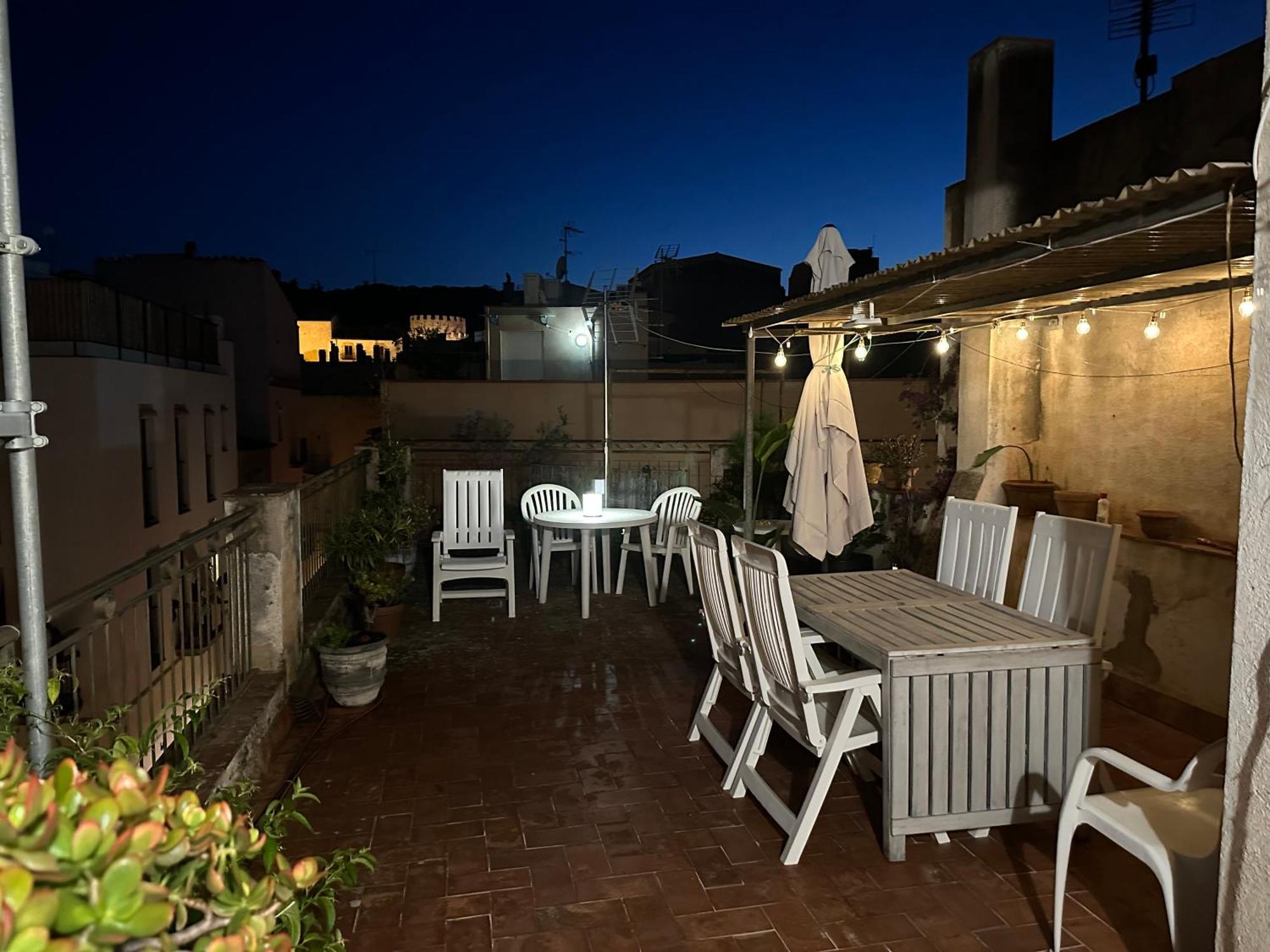 Notaria-Apartamento Y Estudio En Casco Antiguo, Al Lado De Playa, Rambla Y Monasterio, Con Acceso A Terraza Ajardinada Sant Feliu de Guíxols Extérieur photo